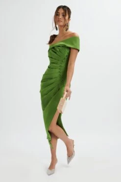 LUCILLE Bardot Bandeau Pleated Midi Dress In Green