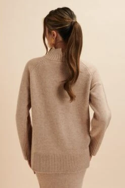 AMARI Knitted Cashmere Blend Jumper In Beige -Lavish Alice LA 271KN11 BEI 8415